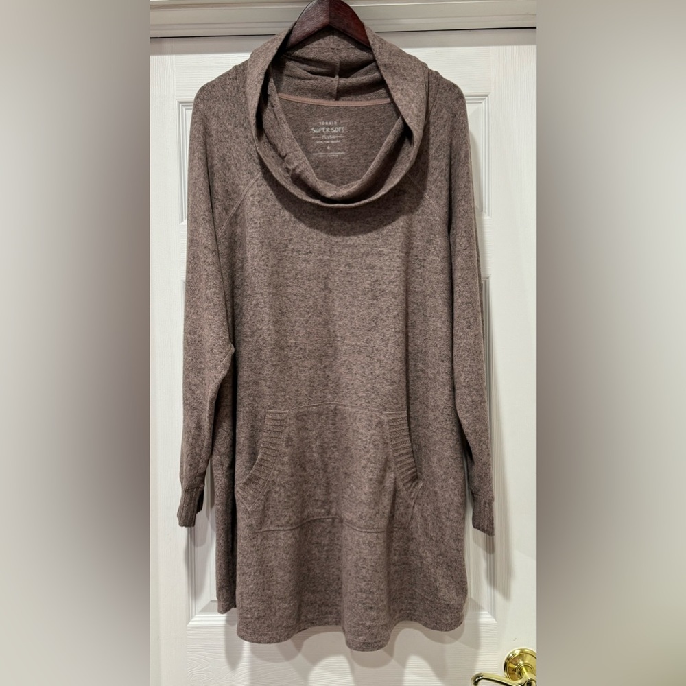NEW! TORRID Super Soft Cowl Neck Raglan Tunic Sweatshirt Sz 4